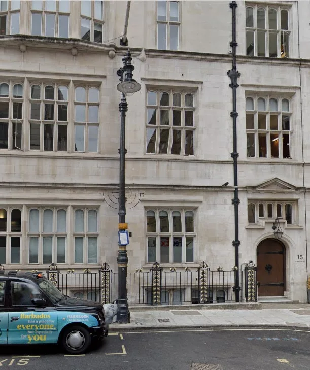 Spectrum-Office-Example5 Spectrum EHCS Offices in Mayfair London
